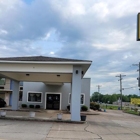 Super 8 By Wyndham Arkadelphia Caddo Valley Area Buitenkant foto