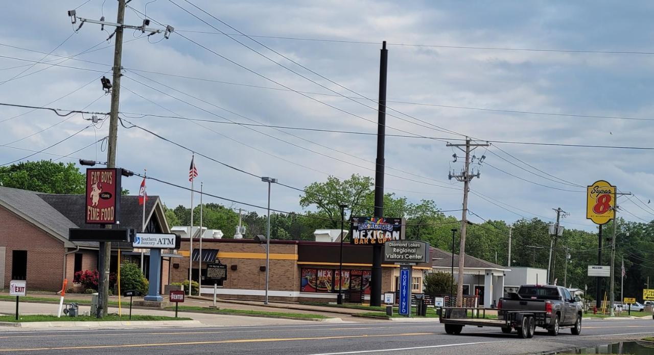Super 8 By Wyndham Arkadelphia Caddo Valley Area Buitenkant foto