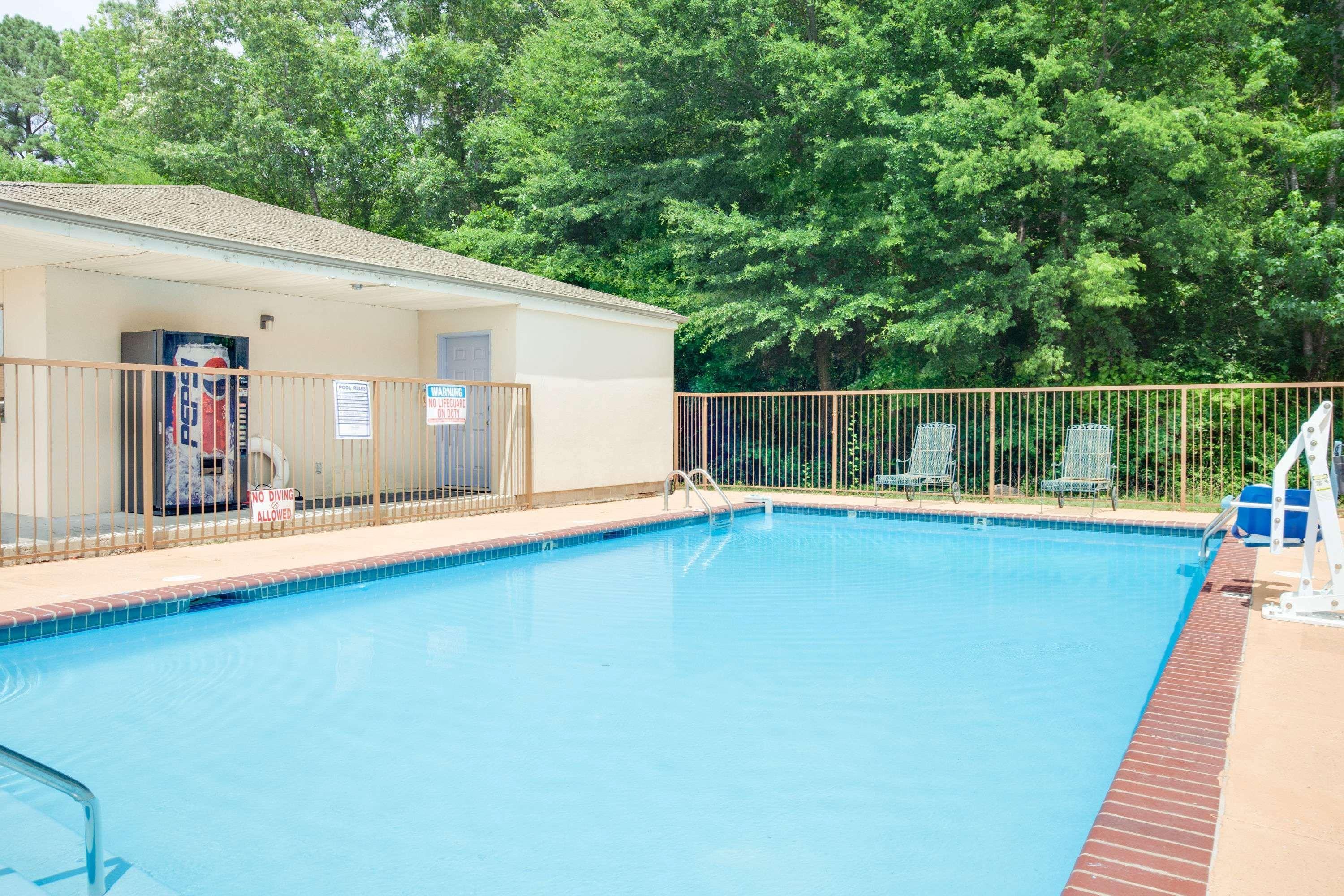 Super 8 By Wyndham Arkadelphia Caddo Valley Area Buitenkant foto