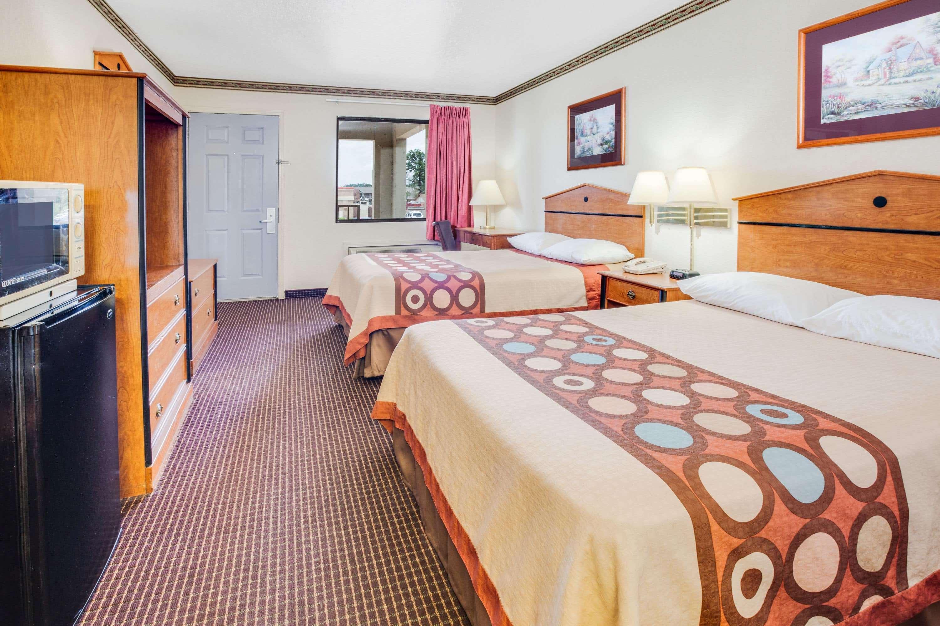 Super 8 By Wyndham Arkadelphia Caddo Valley Area Buitenkant foto