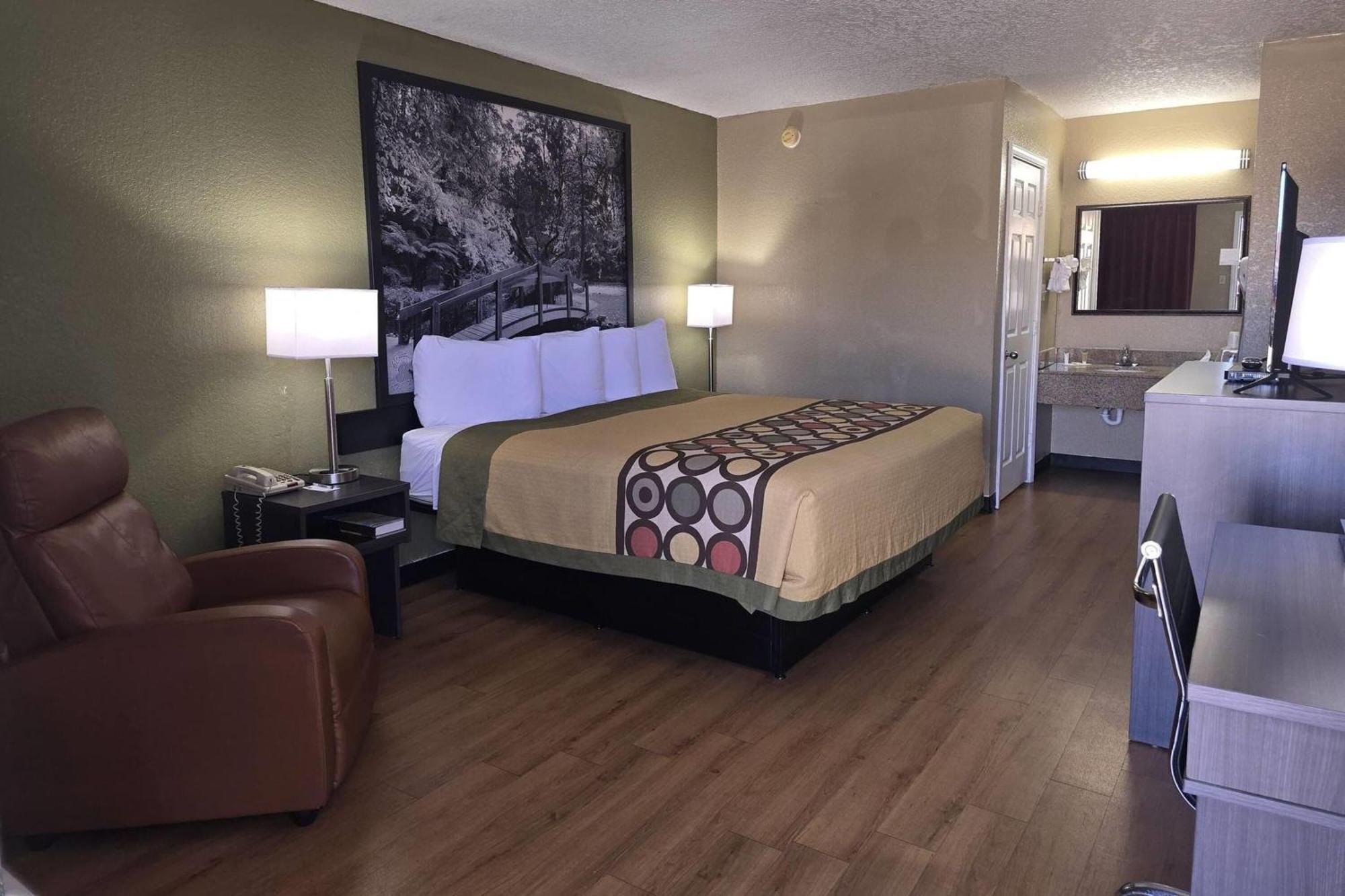 Super 8 By Wyndham Arkadelphia Caddo Valley Area Buitenkant foto